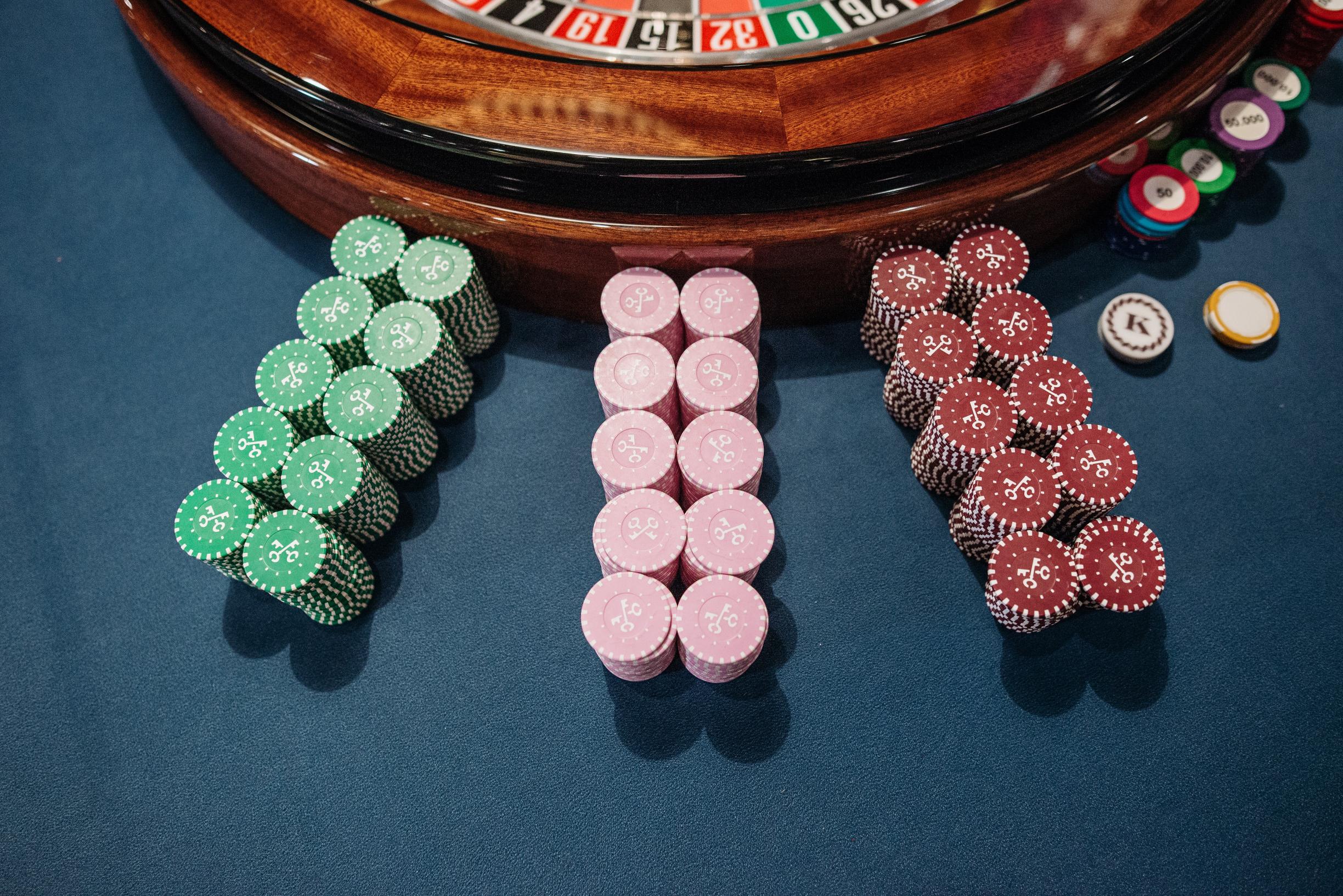 The Economics of Gambling: How it Benefits Both the Industry and the Government
